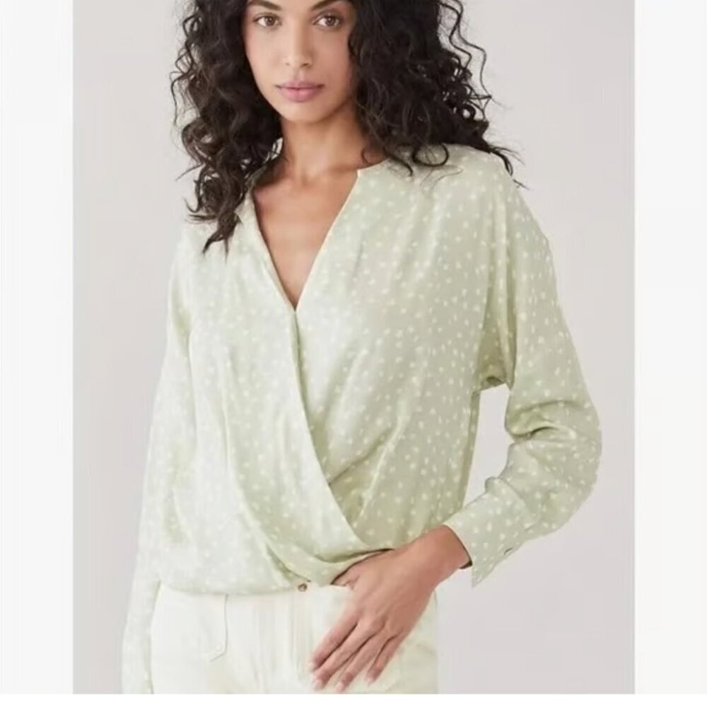 Vince Stone Dot Silk Blend Blouse Top Celery Women's Medium